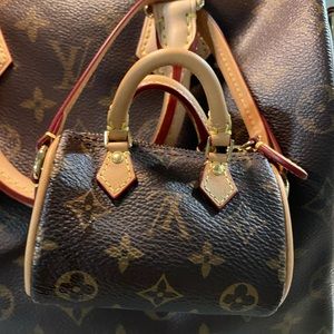 Louis Vuitton Speedy 2022 Charm bag